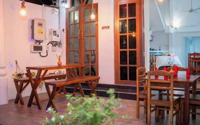 Yash Rest Inn