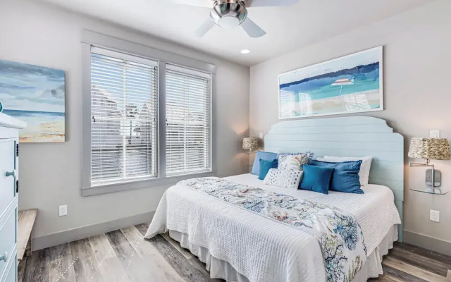 Beached Inn 236 BE