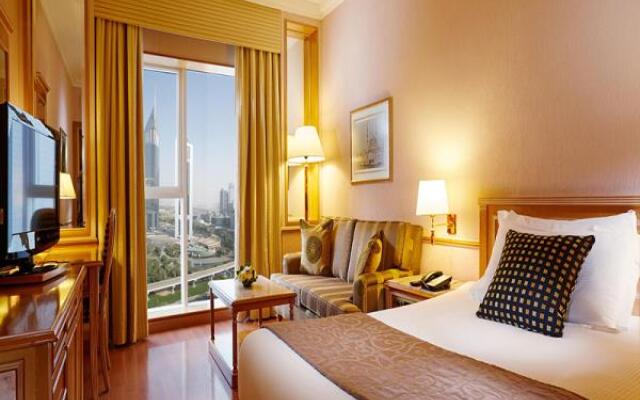 Crowne Plaza Dubai Marina 1