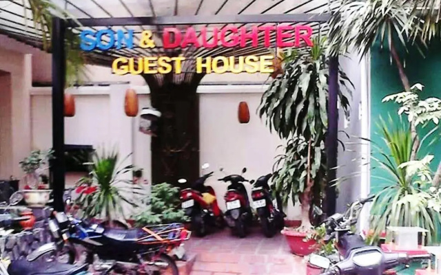 Son And Daughter Guesthouse