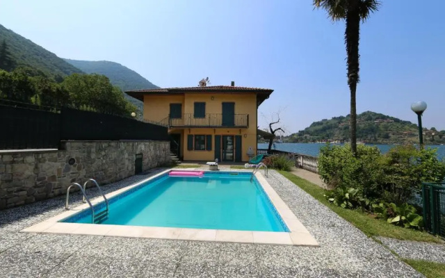 La Casa sul Lago d'Iseo