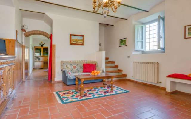 House Forno Bucine