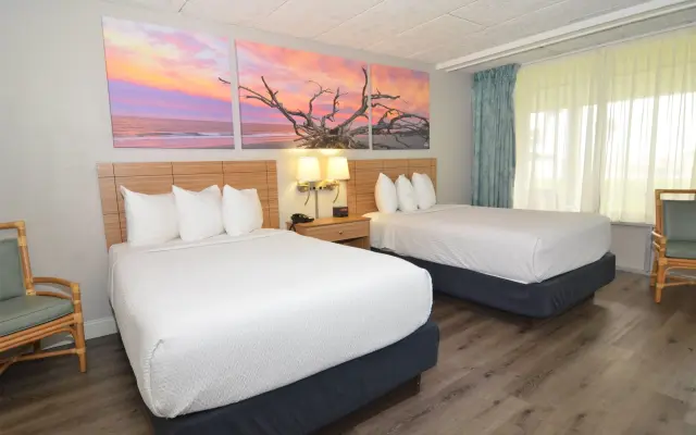 Days Inn & Suites by Wyndham Jekyll Island