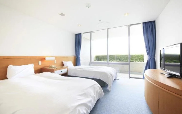 TOTO Seawind Awaji