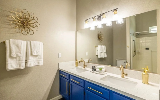 Glendale Keim 4 Bedroom Home By Redawning