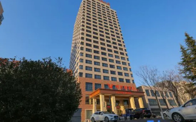 Vienna Hotel (Taian Feicheng Junyue Building Wuyue Plaza Branch))
