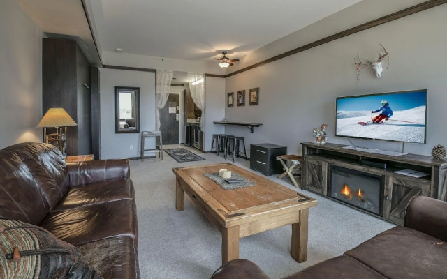Slopeside 2738