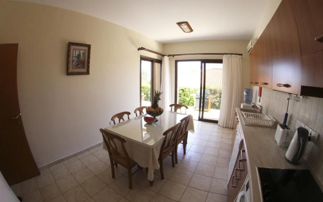 Eve Pissouri Veriko Villa