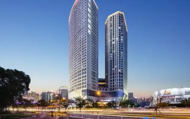 Hampton by Hilton, LingPing High Speed Railway Station, Hangzhou
