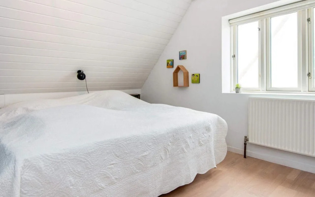 8 Person Holiday Home in Thyboron