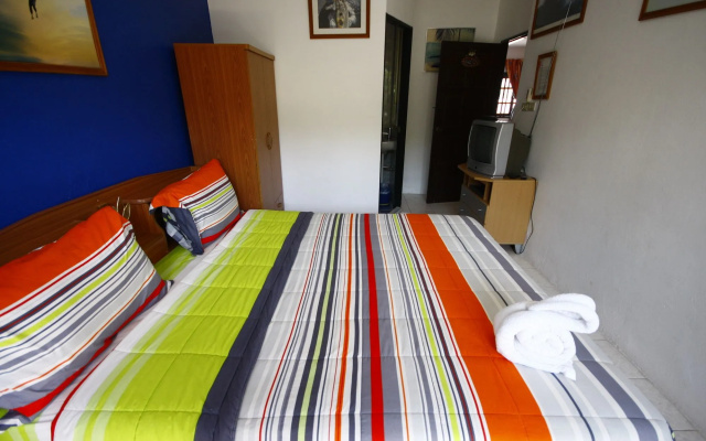Summer Breeze Inn Hotel