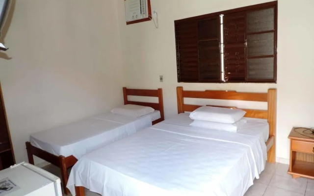 Hotel Pequeno Mundo I
