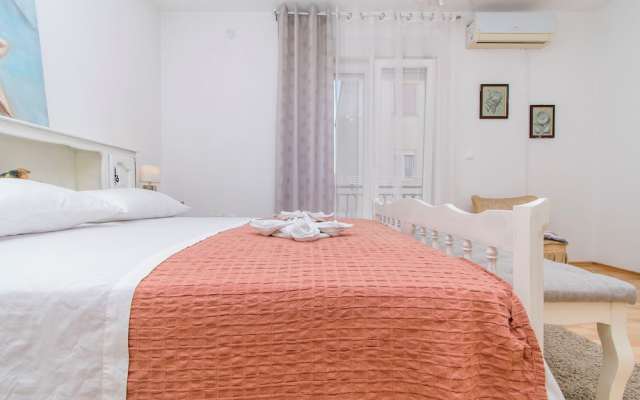 Apartment Knez 1