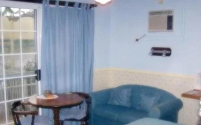 Coachman Motor Inn