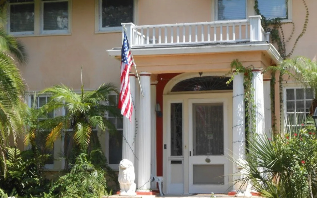 Magnolia Inn B&B