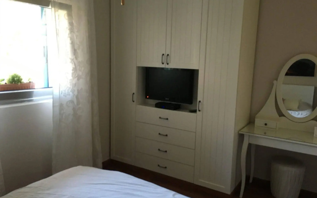 Nomi Suites