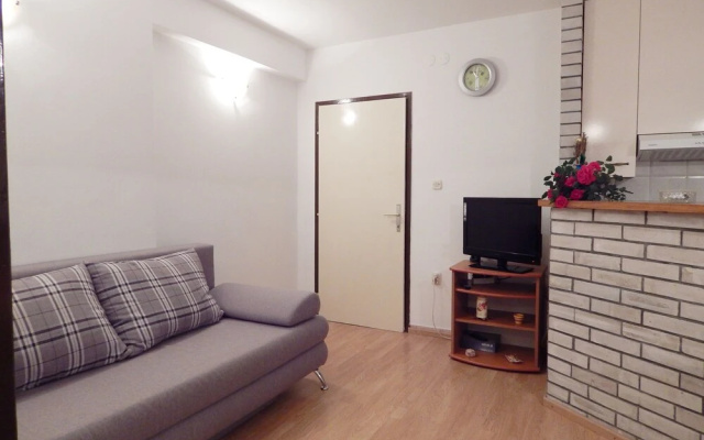 Apartments Emi