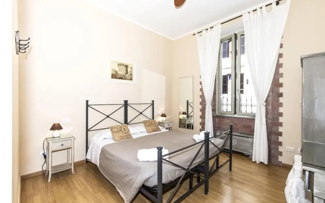 Monti Old Rome Apartment