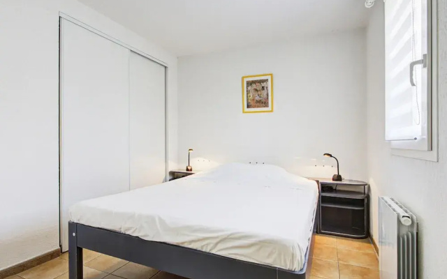 Villa With Heated Pool and Private Garden