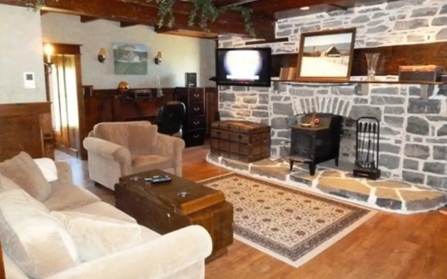 Stone_house