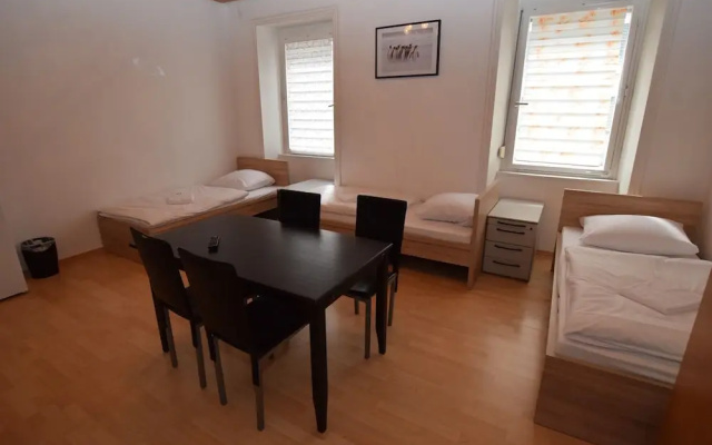 Ab Apartment Bad-Cannstatt Ii
