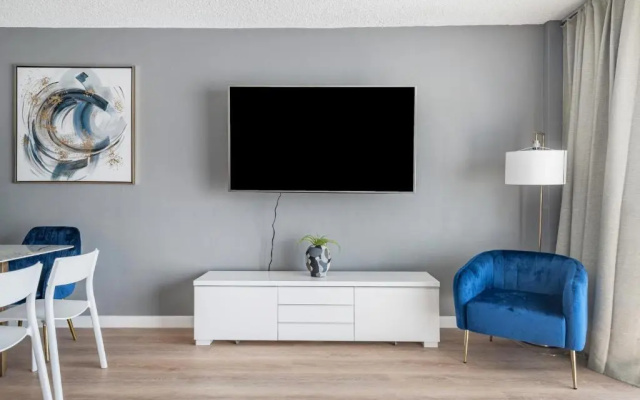 Oceanfront Beach House, Satellite Beach