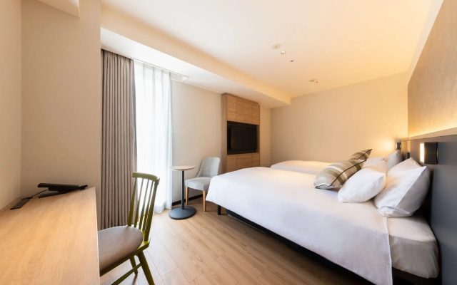 JR-East Hotel Mets Yokohama
