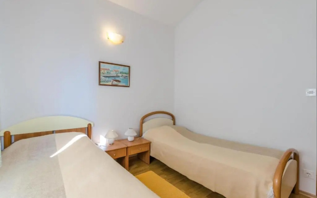 Apartment Zdravka