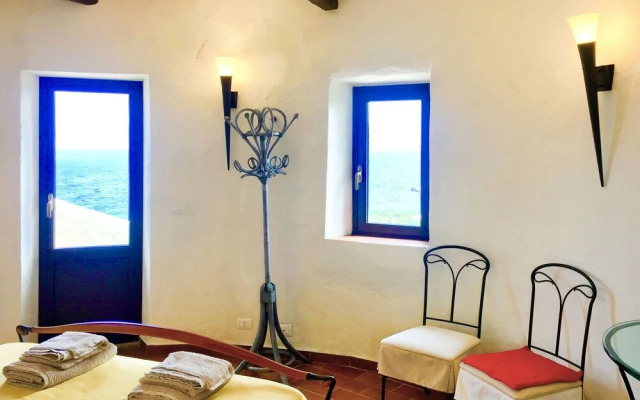 Torre Damore Capo Testa