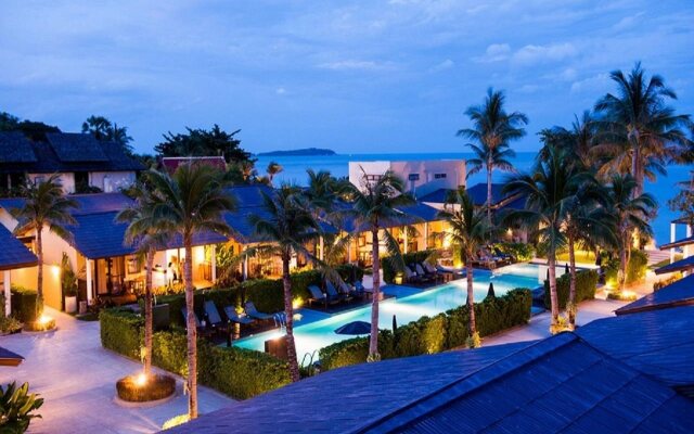 Отель Baan Talay Resort вид на фасад