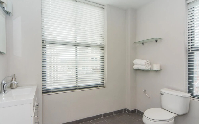 BOS004 2 Bedroom Apartment By Senstay