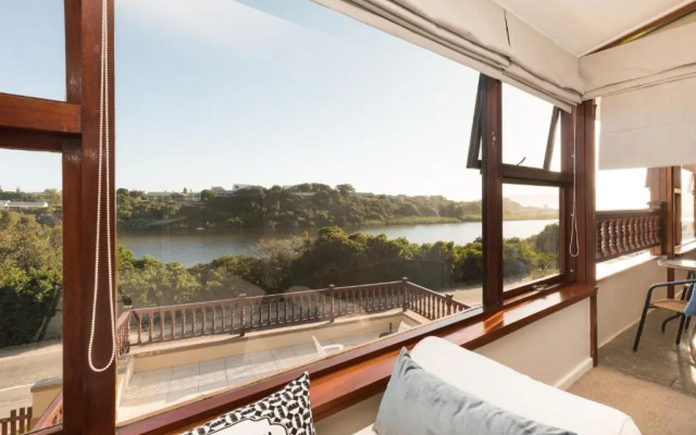 400 Waterside Road Villa
