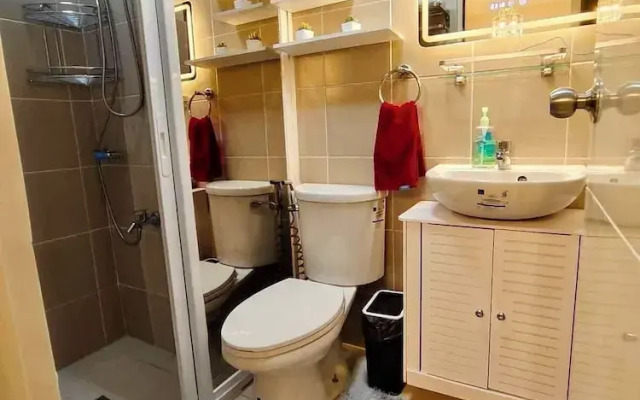 Room-nilaya Short Staycation