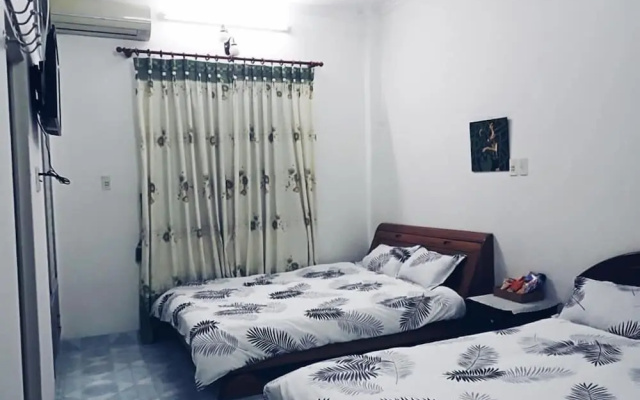 Stay House