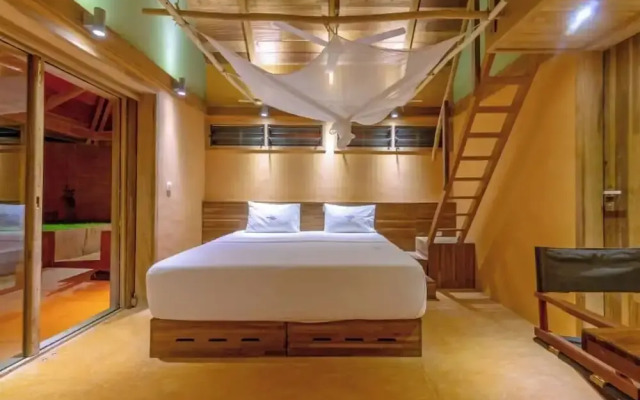 Lou Moon Eco-Luxury Resort