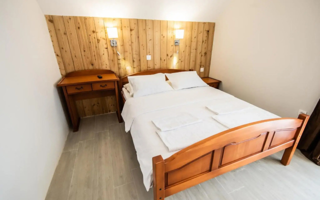 Enigma Hotel