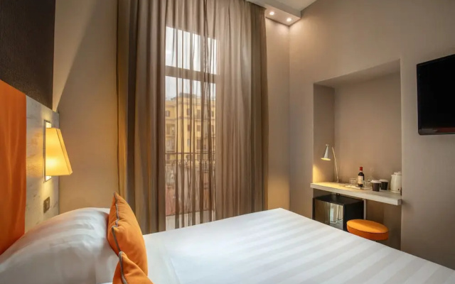 Hotel Harmony