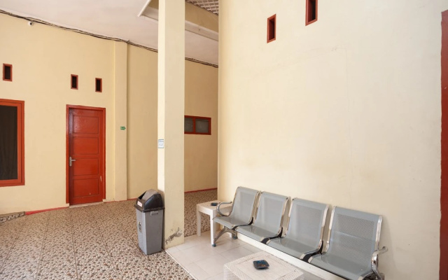 RedDoorz Near Universitas Muhammadiyah Pringsewu