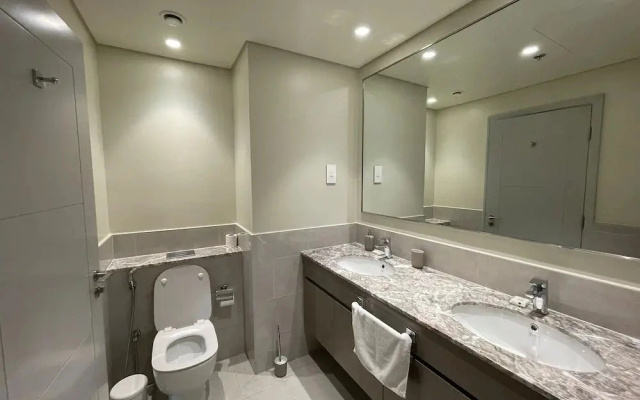Two Bedroom Damac Majestine-StayOnHomes