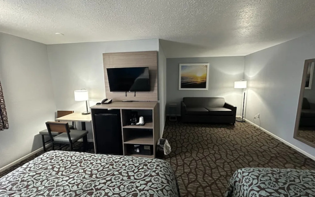Baymont by Wyndham Manistee