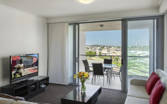 Evolution Apartments