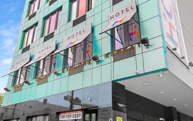 Hotel 365 Bronx