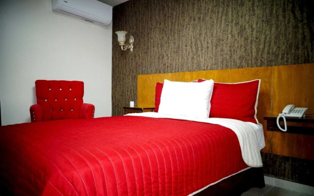 Royal Madero Inn