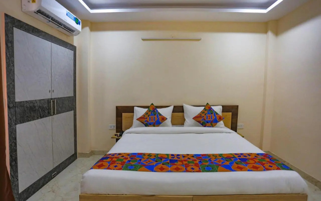 FabHotel Starlight Sanctuary