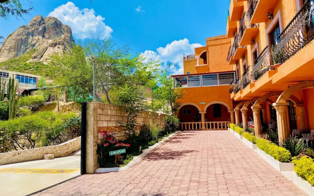 Hotel Hacienda Real