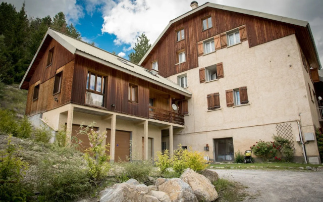 Chalet Les Moineaux : Gites et Chambres d'Hotes