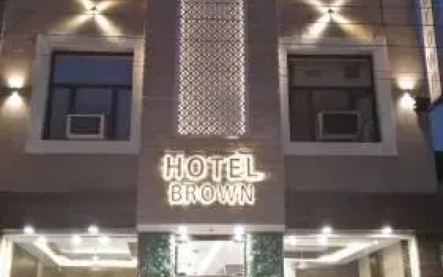 FabHotel Brown Road