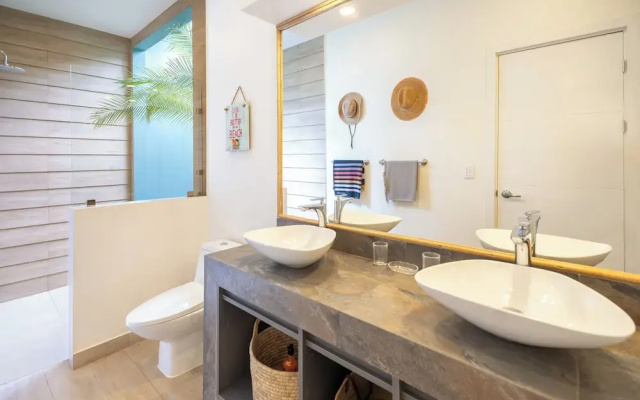 Close to Beach - Gated Community - Villa Salomé