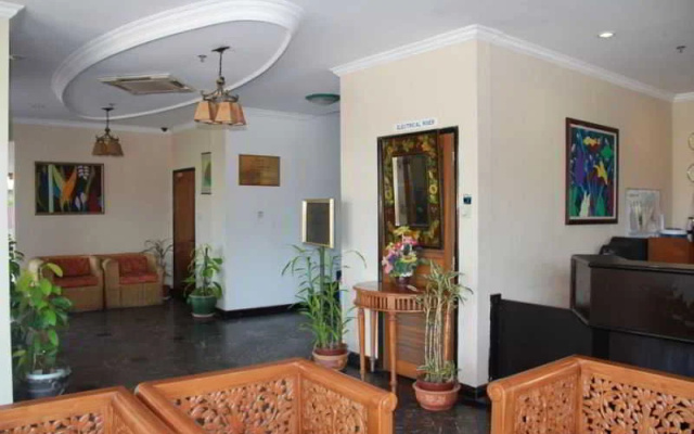 D'Anggerek Hotel