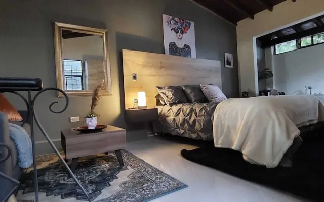 Loft Shakespeare l Private Jacuzzi l In Provence